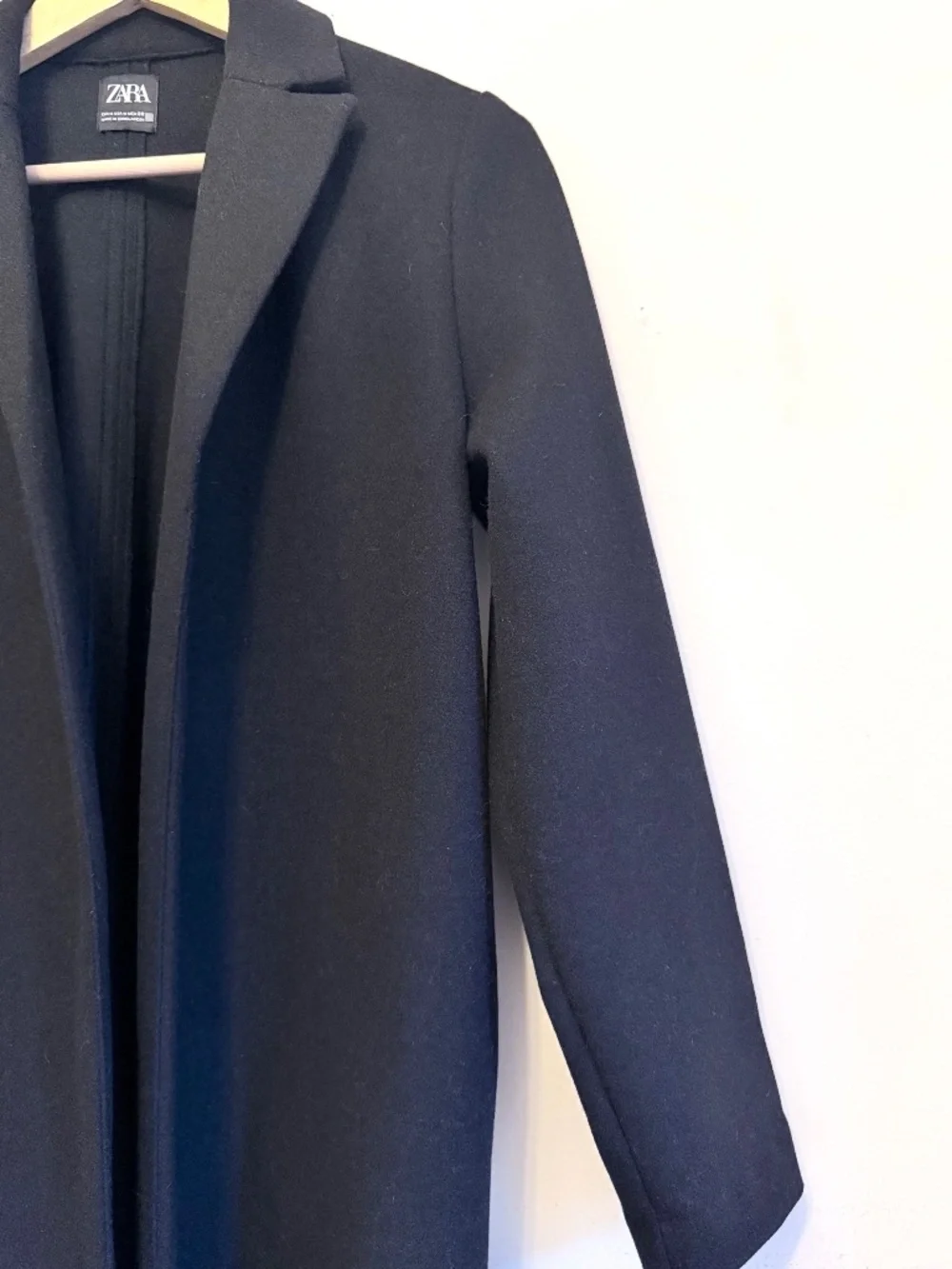 Zara Felt Texture Coat in Black Size Medium - Picture 7 of 14